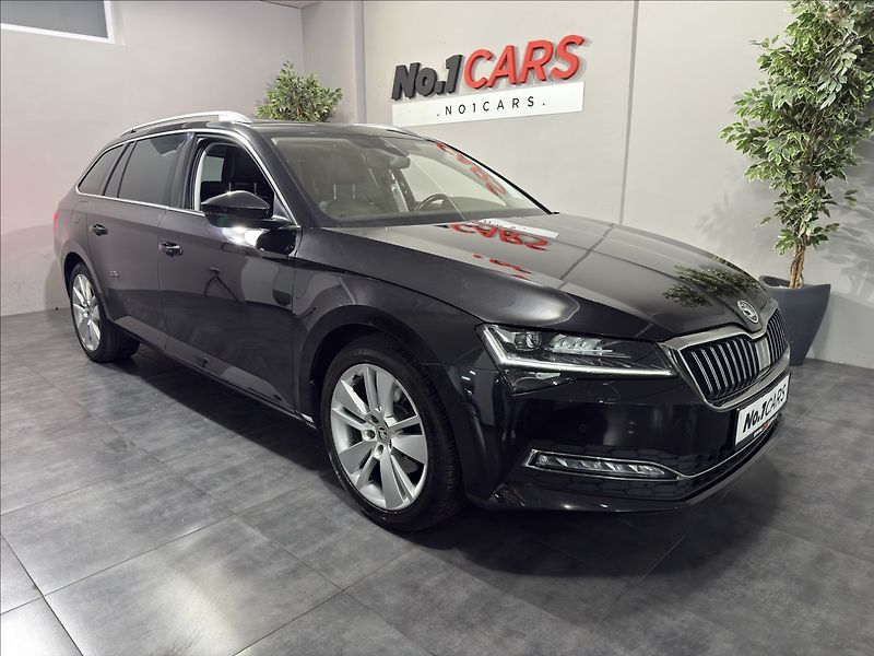 Škoda Superb 1,5   TSI DSG STYLE PLUS PANO - fotka 2 z 43