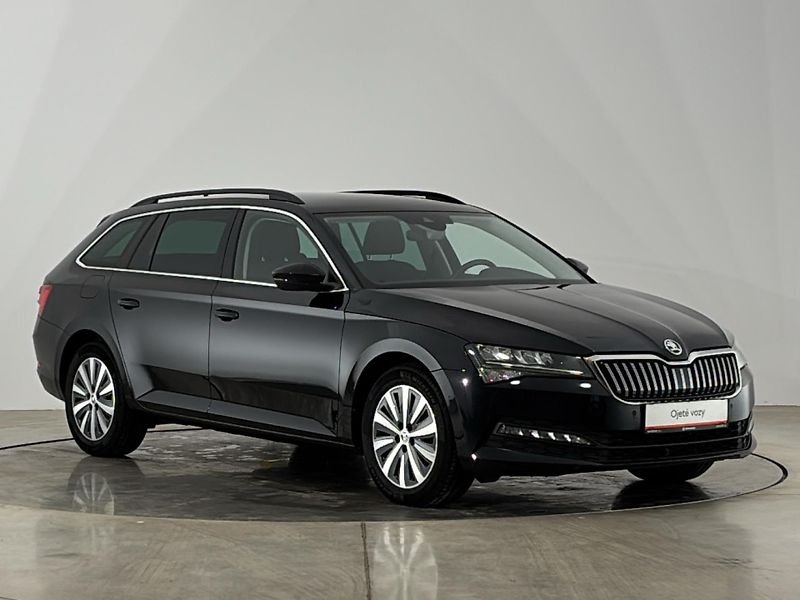 Škoda Superb Ambition DSG - fotka 14 z 28