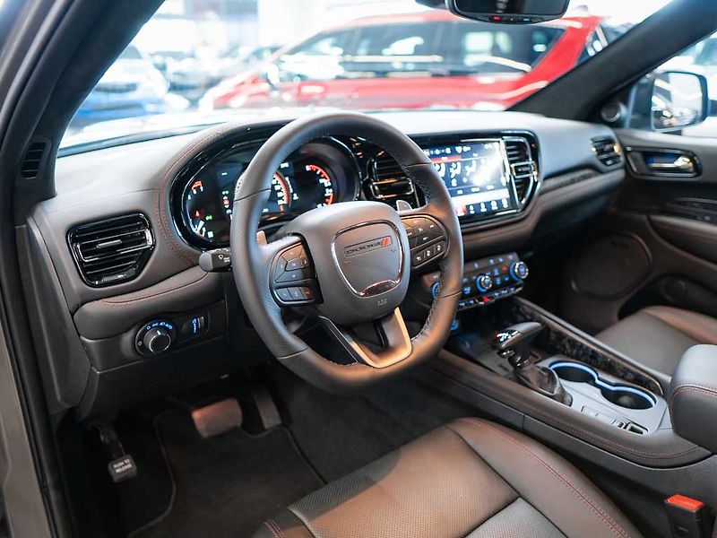 Dodge Durango (2026) 5.7 G/T Premium HEMI V8 - fotka 13 z 41