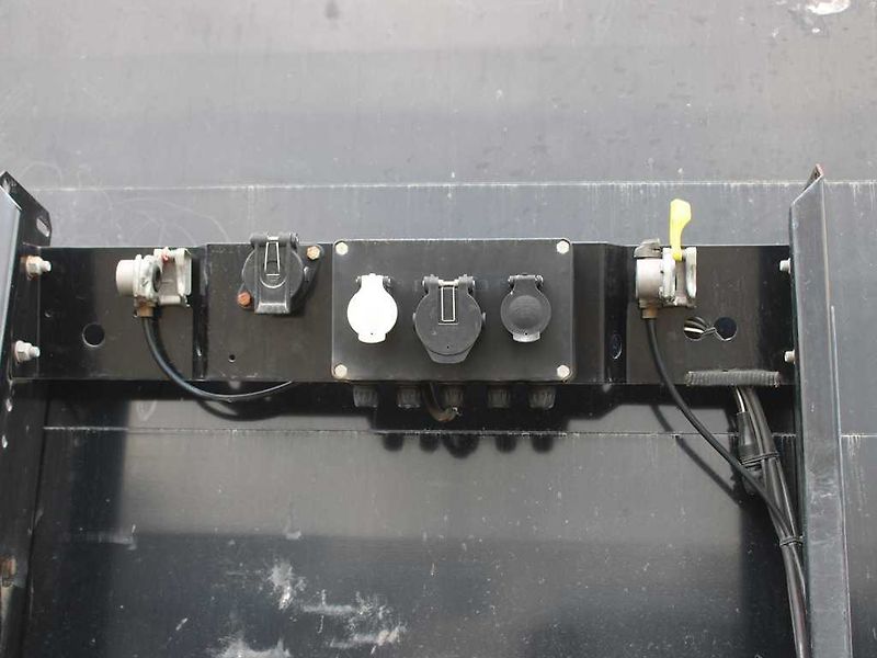 Kögel Ostatní SN24, LOWDECK, SAF, MULTILOCK, - fotka 6 z 17