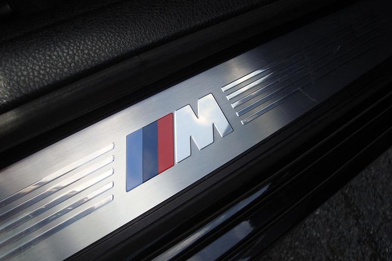 BMW Řada 6 (2016) Gran Coupé 640d M Xdrive,ČR - fotka 50 z 78