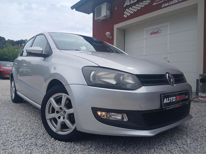 Volkswagen Polo 1.4i KLIMA ALU - fotka 1 z 27