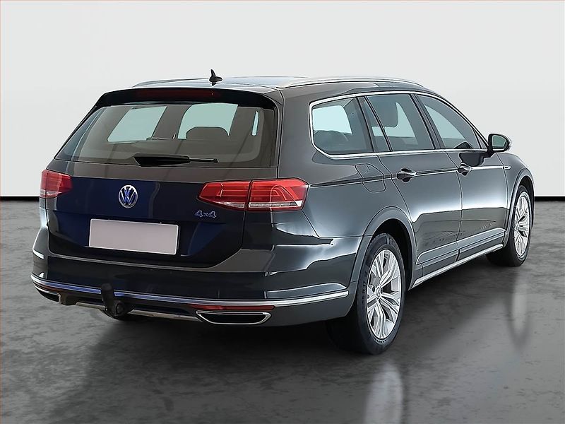 Volkswagen Passat (2017) 2.0 TDI 4Motion, 4X4 - fotka 5 z 18