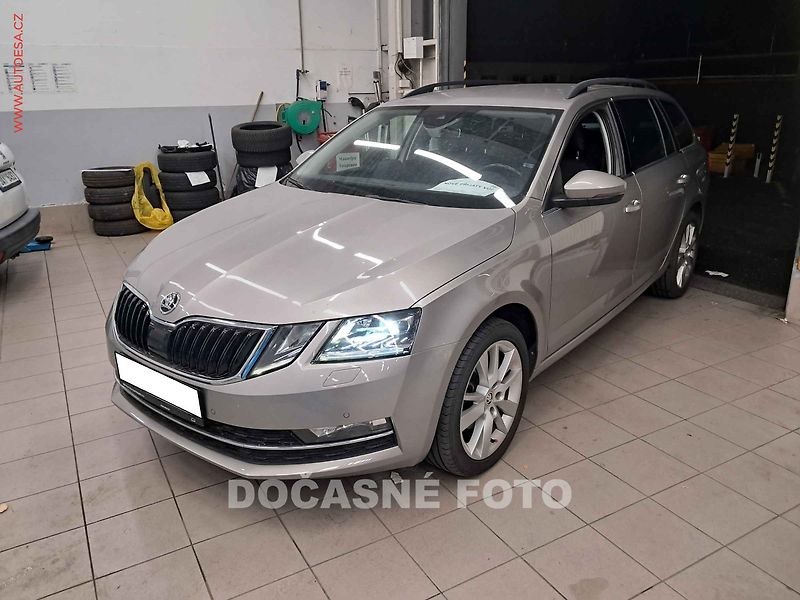 Škoda Octavia (2017) 2.0TDI, 2.maj,ČR, Style, AT - fotka 1 z 3