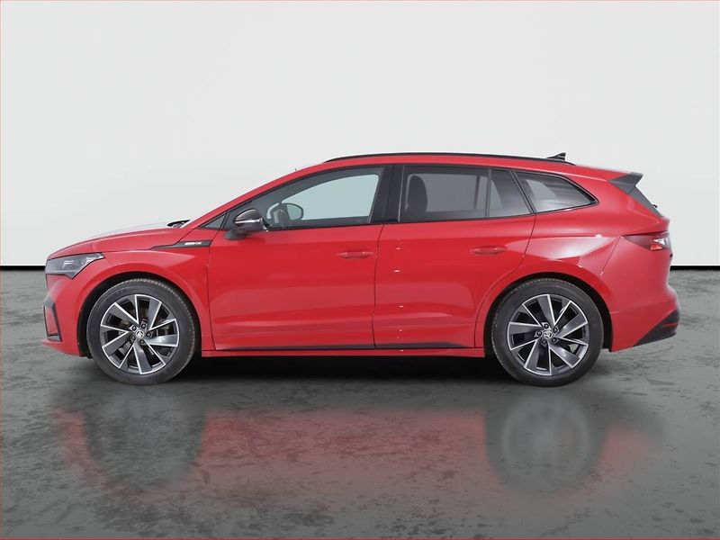 Škoda Enyaq (2022) Sportline 60 (62 kWh), SoH 94% - fotka 3 z 19