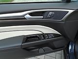 Ford Mondeo 2.0HYBRID 187PS VIGNALE ecvT - náhled 17