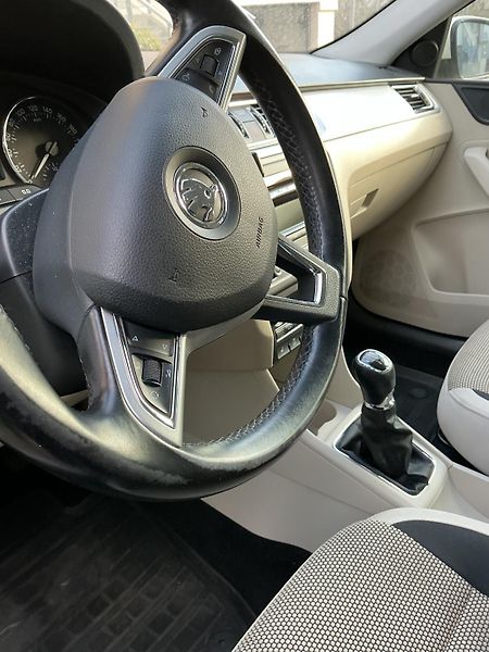 Škoda Rapid (2015) - fotka 6 z 9