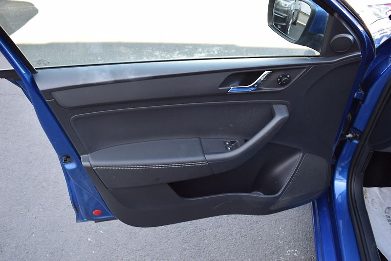 Škoda Rapid (2017) 1.2TSI 81kw AMBITION OPS AC - fotka 18 z 41