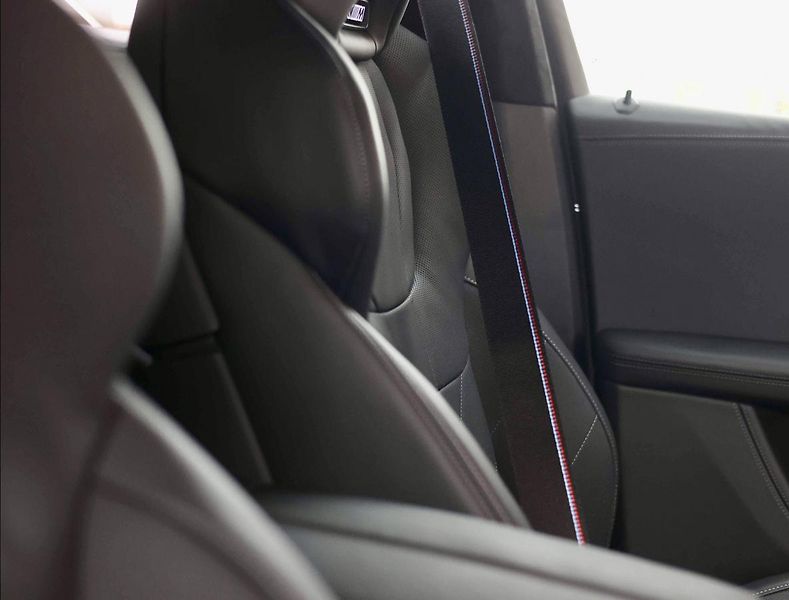 BMW XM (2023) 4.4 V8*Bowers&Wilkins - fotka 19 z 46