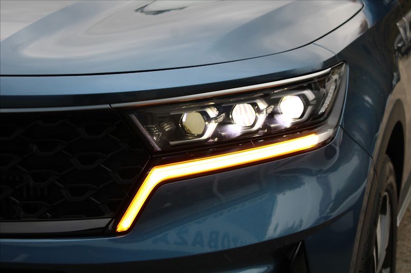 Kia Sorento 1,6 HEV  ČR,4x4,A/T,DPH,TOP - fotka 45 z 49