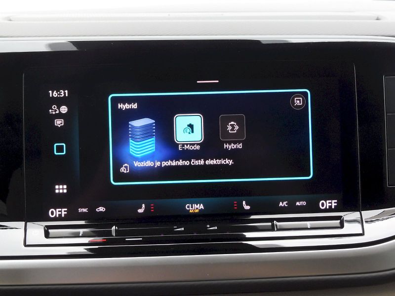 Volkswagen Multivan (2025) Long Life 1,5 TSI PHEV 180kW D - fotka 15 z 30