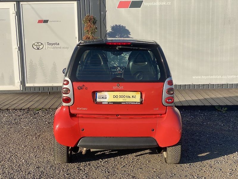 Smart Fortwo 0.8CDI, automat, panorama - fotka 5 z 17