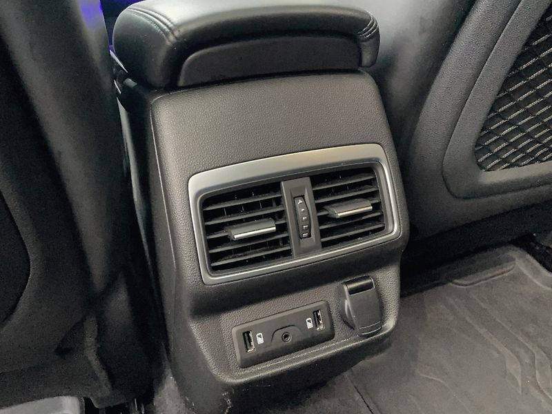 Renault Koleos (2017) INITIALE PARIS 2,0dCi 175k AWD - fotka 22 z 23