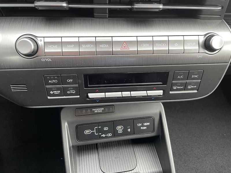 Hyundai Kona POWER 64,8 kWh CZECH EDITION - fotka 21 z 34