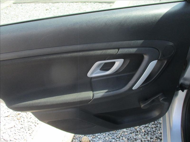 Škoda Fabia 1,4 i 16v, klima,rozvody,ABS, - fotka 9 z 19