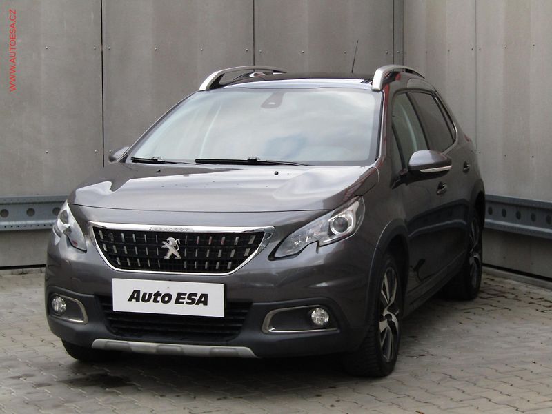 Peugeot 2008 (2018) 1.5HDi, Panorama, AC - fotka 3 z 21