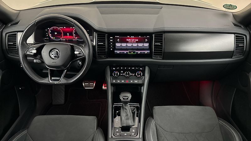 Škoda Kodiaq 2.0 TDI DSG 4x4 Sportline Excl - fotka 8 z 32