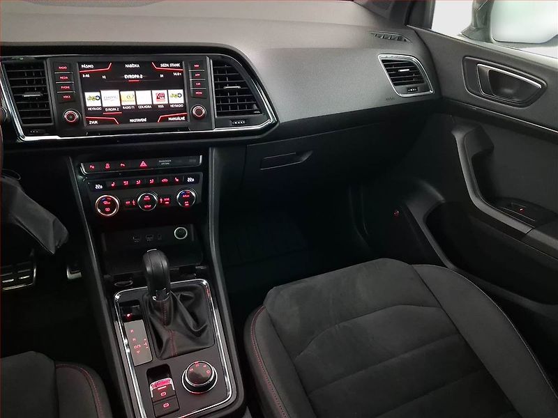 Seat Ateca (2018) FR 1.5 TSI, Automat, Kůže - fotka 8 z 23