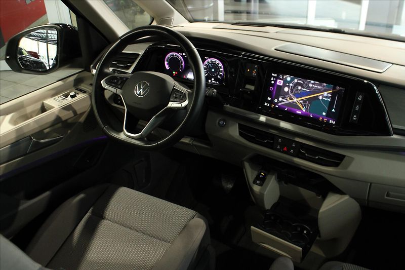 Volkswagen Multivan T7 TDi DSG Edition ACC/NezTop/ - fotka 12 z 38
