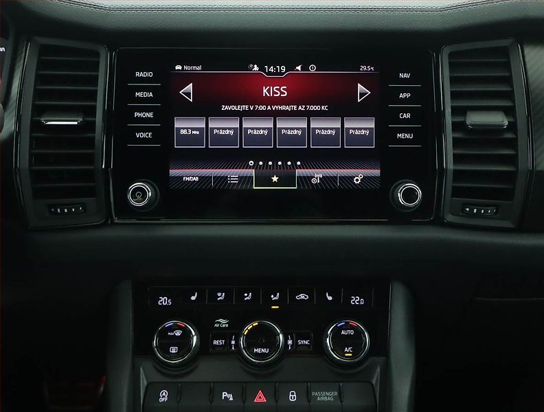 Škoda Kodiaq (2023) Sportline 1.5 TSI - fotka 12 z 18