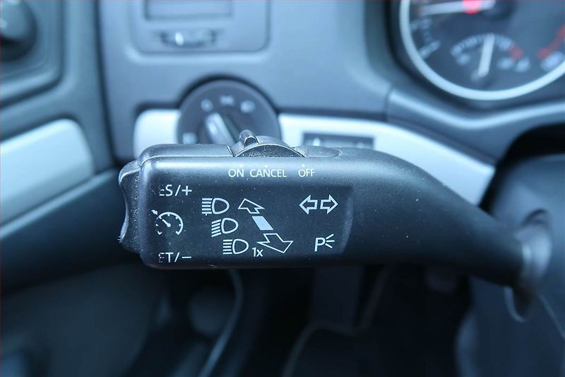 Škoda Octavia (2012) 2.0 TDI, Serv.kniha, Navi - fotka 18 z 19