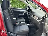 Mitsubishi Outlander 2,2 DI-D 150PS  Intense+ -7 4x - náhled 17