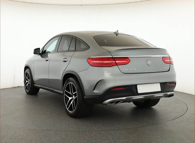 Mercedes-Benz GLE (2016) AMG line 450 4MATIC - fotka 4 z 18