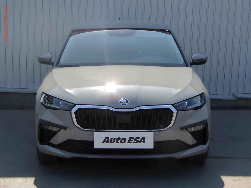Škoda Scala (2024) 1.5 TSi, ČR, DSG, navi, LED - fotka 2 z 23
