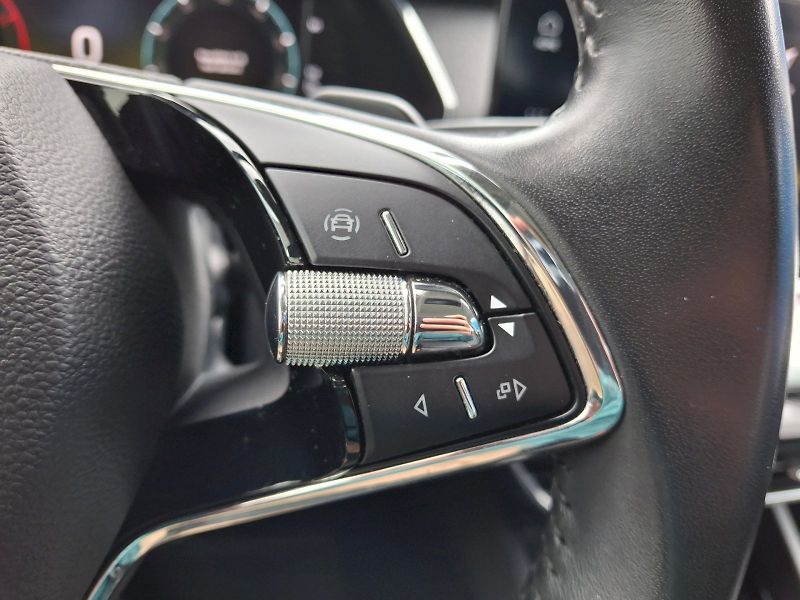 Škoda Octavia (2021) Combi Style Plus DSG 2,0TDi 11 - fotka 18 z 35