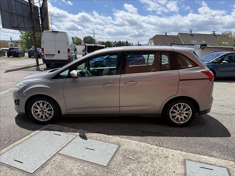Ford C-MAX 1,6 TDCi  TITANIUM - fotka 8 z 28