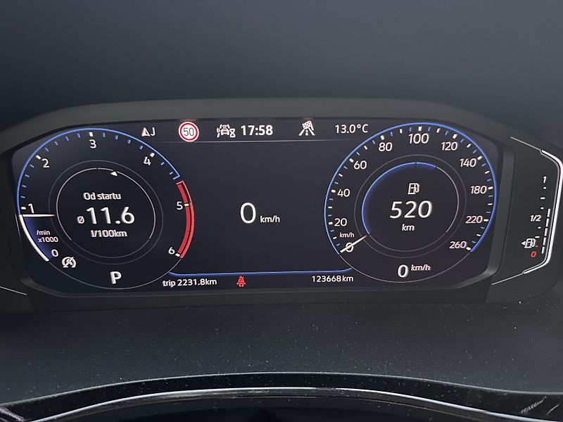 Volkswagen Multivan (2022) - fotka 11 z 21