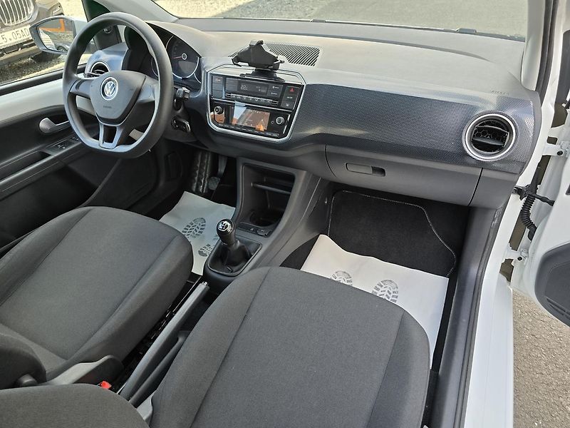 Volkswagen up! CNG KAMERA + DIGIKLIMA ČR - fotka 10 z 27