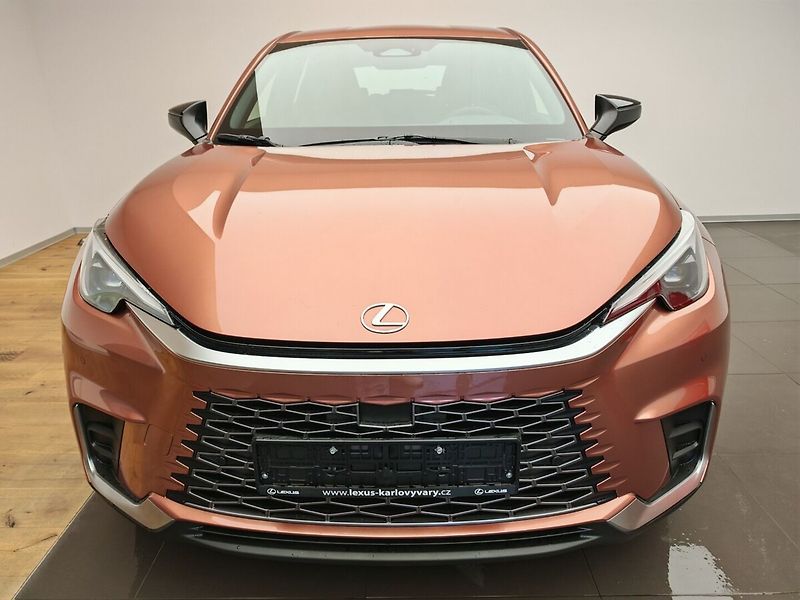 Lexus LBX 1.5 Hybrid Elegant TECH - fotka 2 z 41