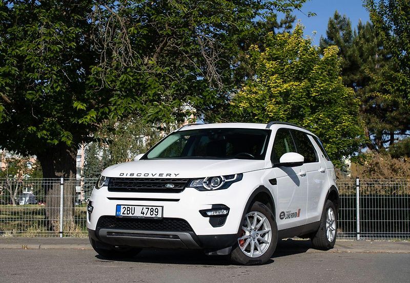 Land Rover Discovery - fotografie inzerátu
