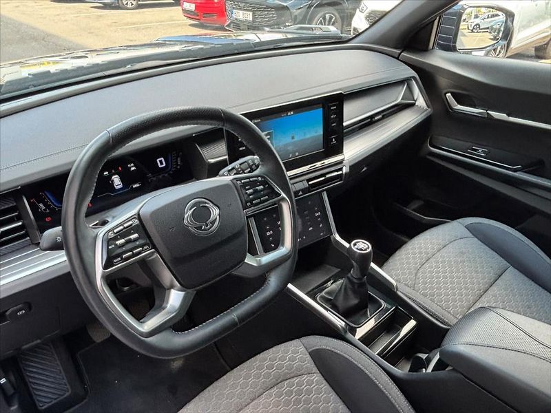 SsangYong Torres 1,5 GDI  Club 2WD 6MT - fotka 16 z 29