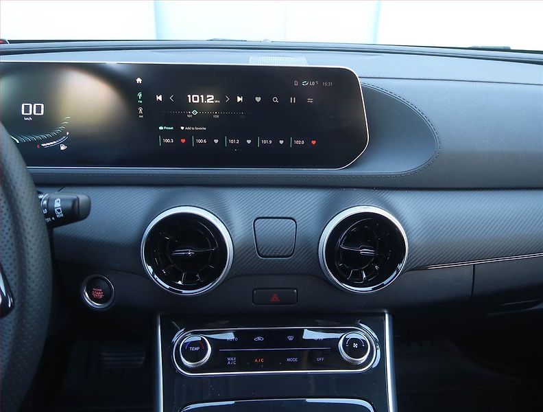 Dongfeng T5 EVO (2024) 1.5 Turbo - fotka 12 z 22
