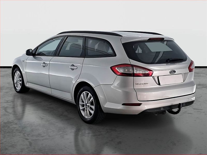 Ford Mondeo (2012) 2.0 TDCi, Vyhř. sedaček - fotka 4 z 18