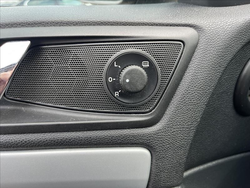Škoda Octavia 1,6 MPi KLIMA ROZVODY PNEU - fotka 25 z 36