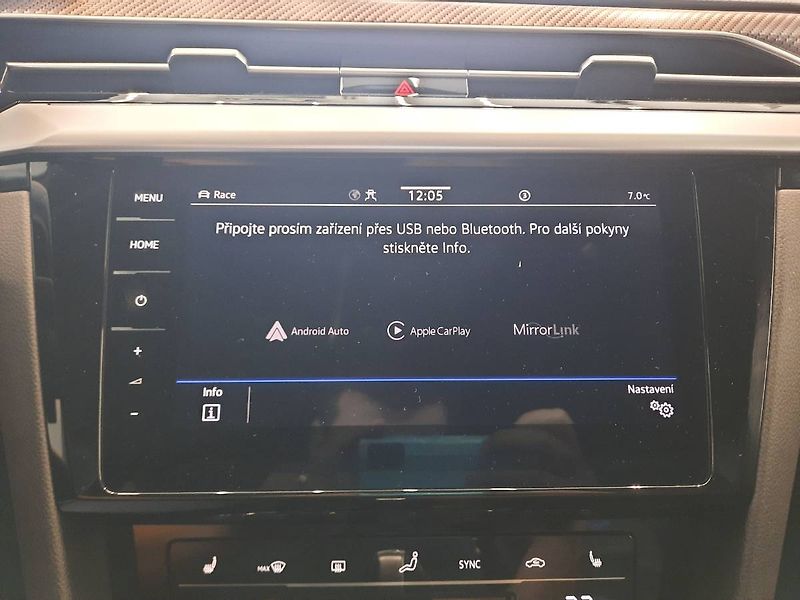 Volkswagen Arteon Shooting Brake (2023) R 2.0 TSI 4Motion (235kW/320k) - fotka 19 z 32