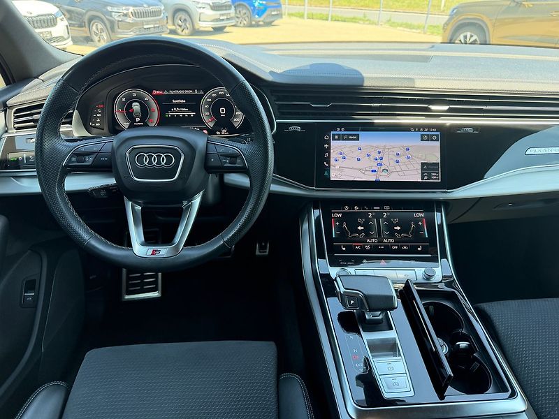 Audi Q7 S-line  210kW Tažné - fotka 25 z 26