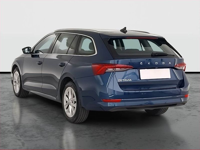 Škoda Octavia (2022) 2.0 TDI, Automat, ČR,1.maj - fotka 4 z 22