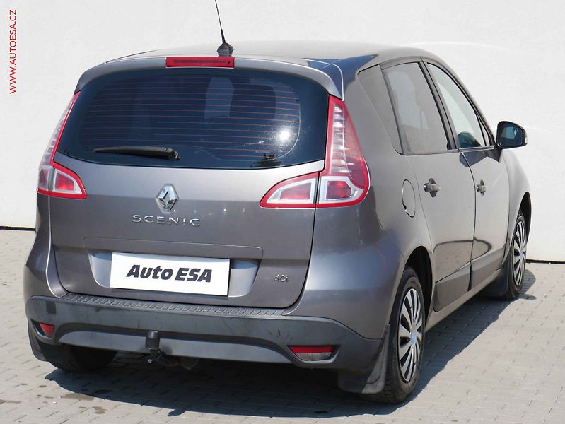 Renault Scénic (2010) 1.5dCi, AC, temp - fotka 4 z 16