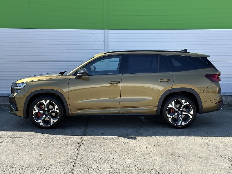 Škoda Kodiaq RS DSG 4x4 265PS Matrix-LED He - fotka 7 z 54