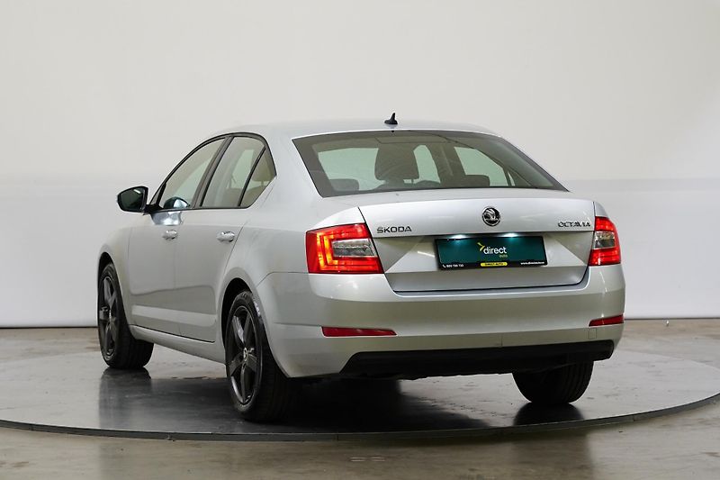 Škoda Octavia - fotka 7 z 23