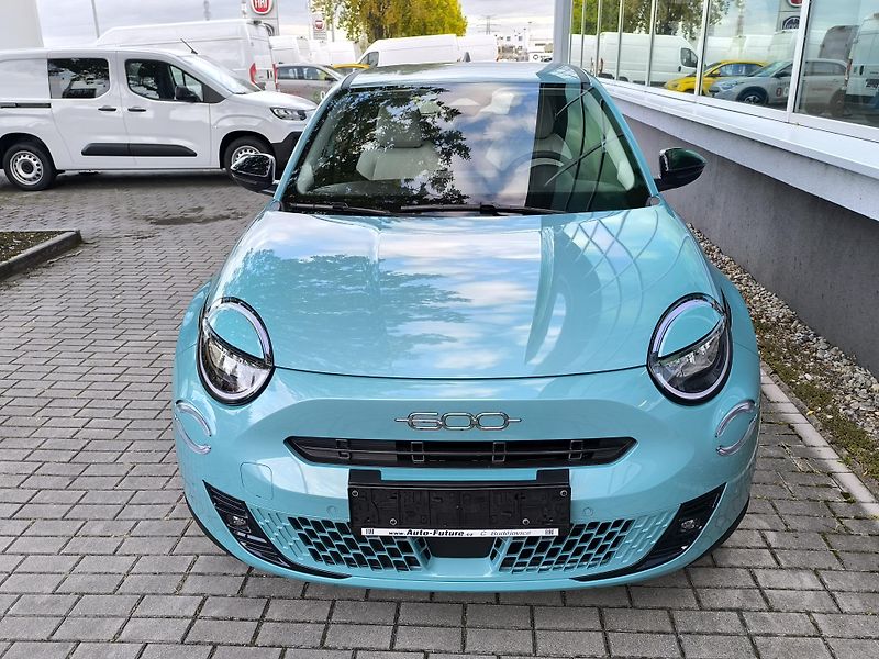 Fiat 600 (2026) Icon BEV 54kWh 115kW/156k - fotka 27 z 35