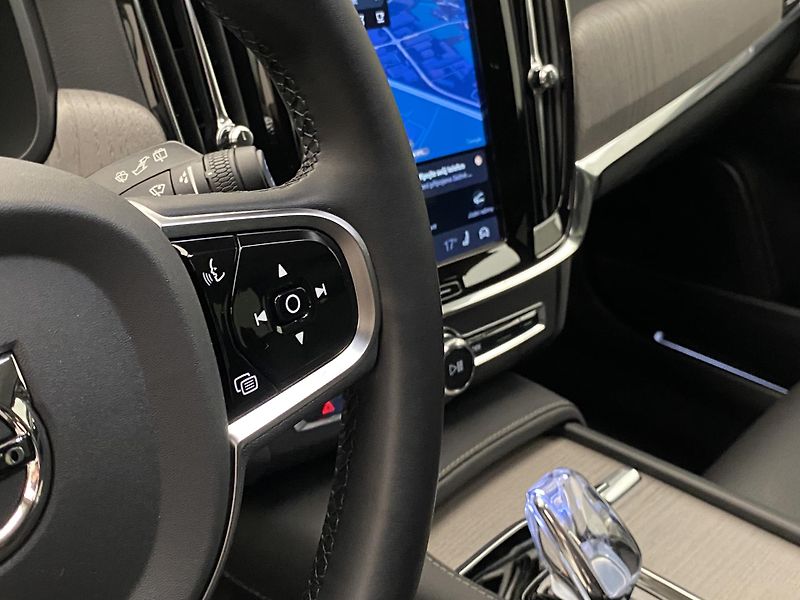 Volvo V90 CC B5 AWD BRIGHT PLUS AUT - fotka 21 z 63