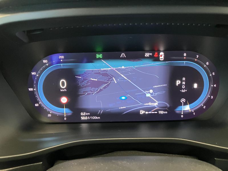 Volvo XC40 B3 FWD Plus Dark AT7  - fotka 24 z 38