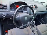 Volkswagen Golf (2008) 1.6i, Navi, AC - náhled 12