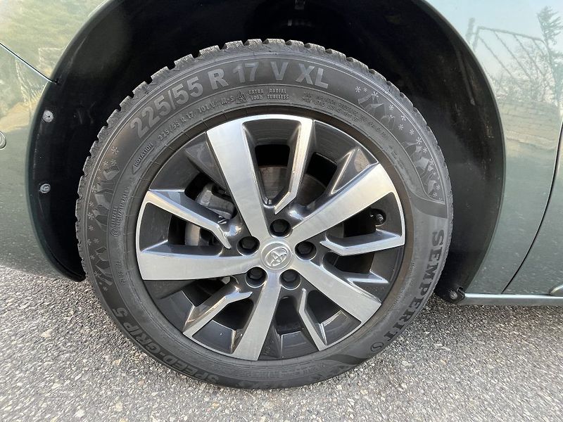 Toyota ProAce Verso Executive Skyview kůže - fotka 28 z 28
