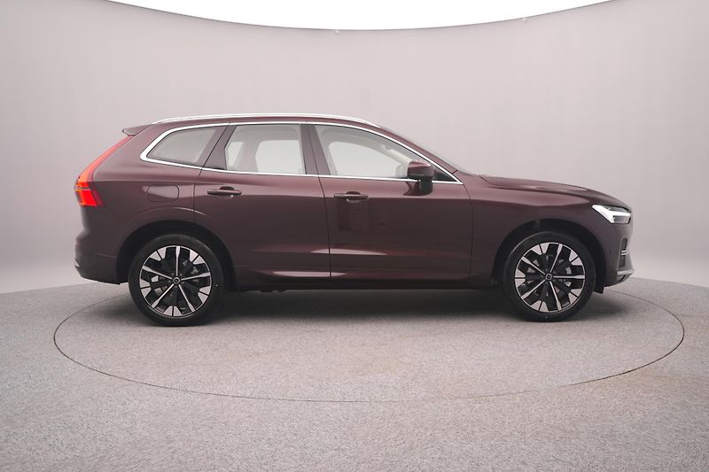 Volvo XC60 (2026) B5 AWD AUT BRIGHT ULTRA - fotka 13 z 26